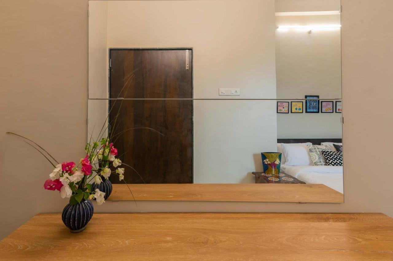 Aqua & Sage By Stayvista - Riverside Villa With Pool & Terrace Karjat Esterno foto