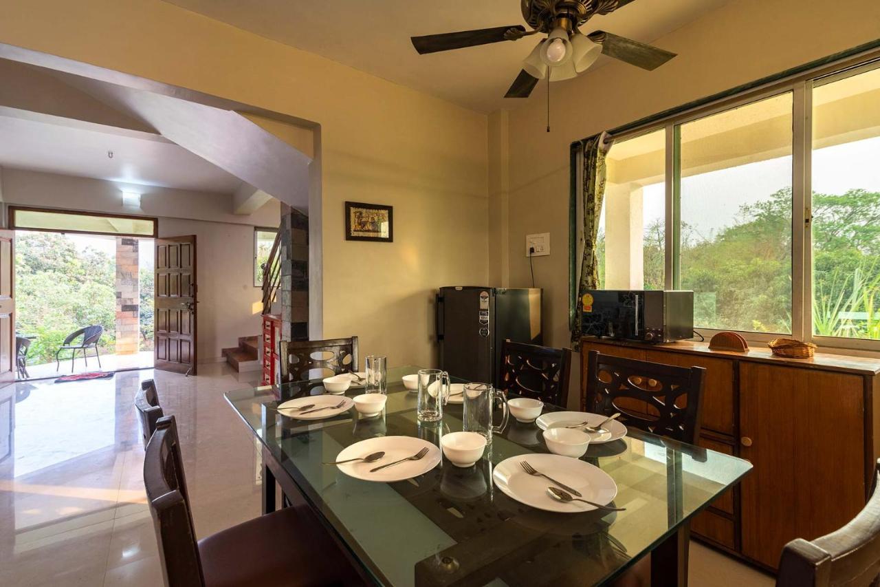 Aqua & Sage By Stayvista - Riverside Villa With Pool & Terrace Karjat Esterno foto